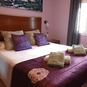 https://apt-la-paloma-giron.hotelsinnerja.org